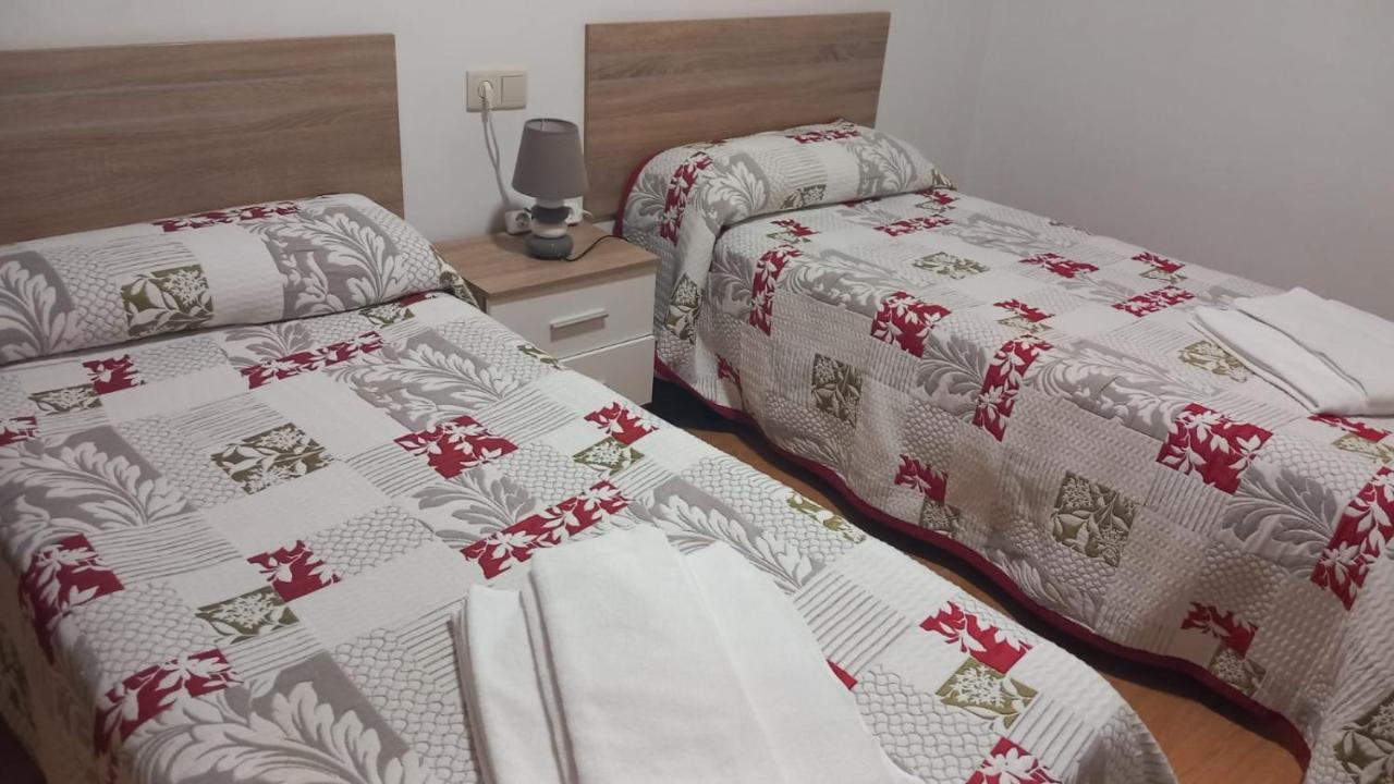 Alojamiento Caldas De Reis Ngoại thất bức ảnh